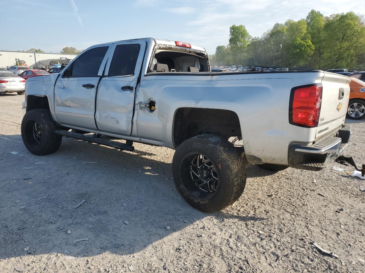 CHEVROLET SILVERADO C1500 LT