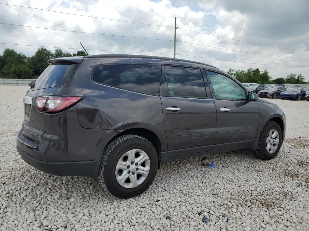 CHEVROLET TRAVERSE LS