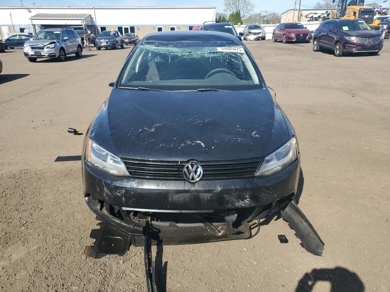 VOLKSWAGEN JETTA BASE