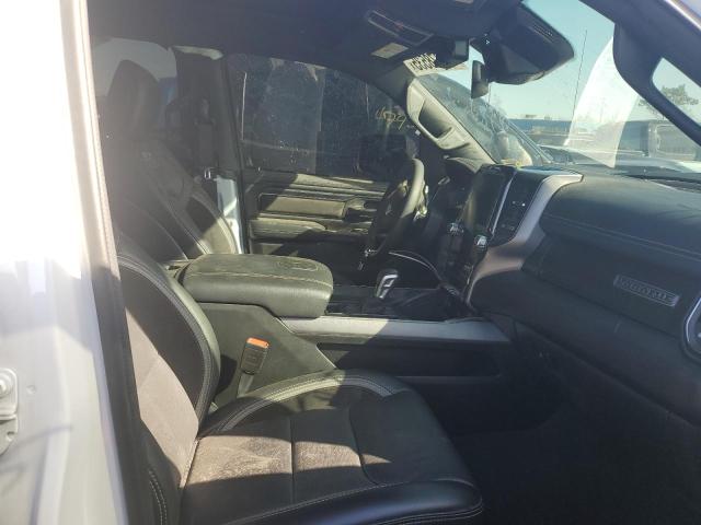2024 RAM 1500 LARAM - 1C6SRFJT0RN121404