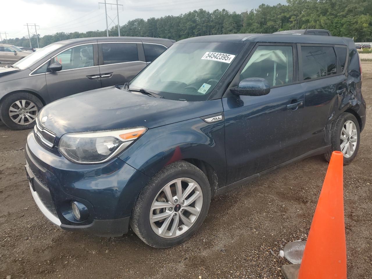 KIA SOUL +