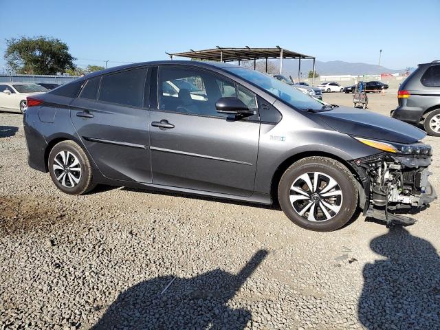 Vin: jtdkarfp9h3025679, lot: 53417145, toyota prius 20174