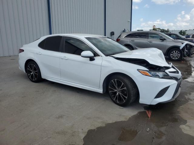 Vin: 4t1b11hk6ju666724, lot: 52751735, toyota camry l 20184