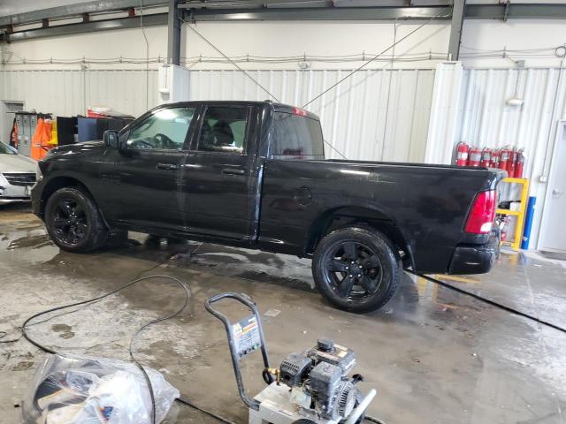 Vin: 1c6rr7fg2js315129, lot: 53548795, ram 1500 st 20182