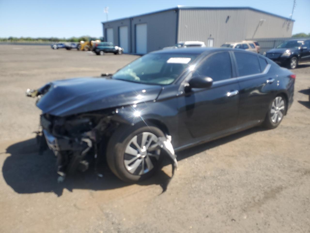 NISSAN ALTIMA S
