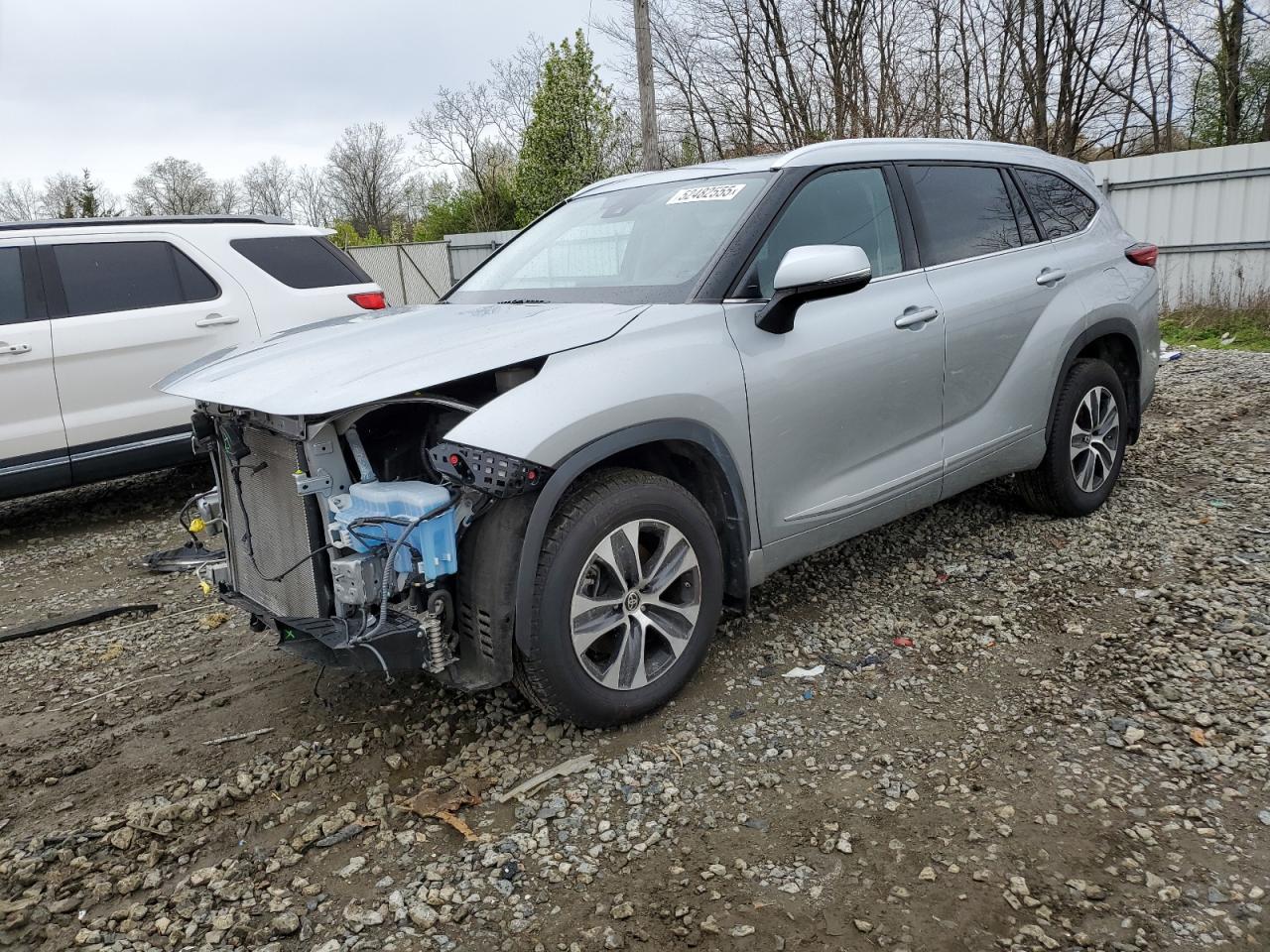 TOYOTA HIGHLANDER XLE