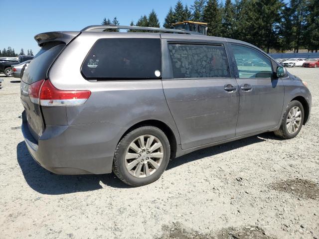 TOYOTA SIENNA LE 2011 gray  gas 5TDJK3DC4BS005853 photo #4