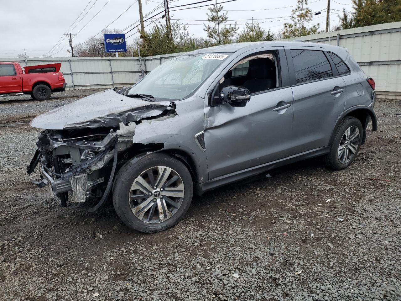 MITSUBISHI OUTLANDER ES