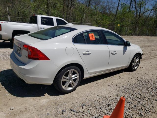 Vin: yv140mfb8f2300684, lot: 54056635, volvo s60 premier 20153