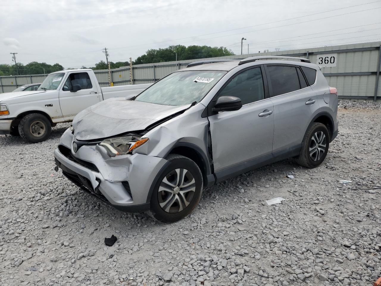TOYOTA RAV4 LE