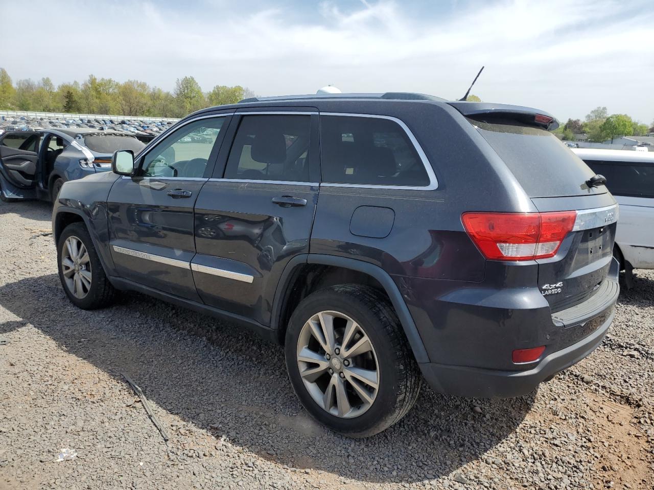 JEEP GRAND CHEROKEE LAREDO