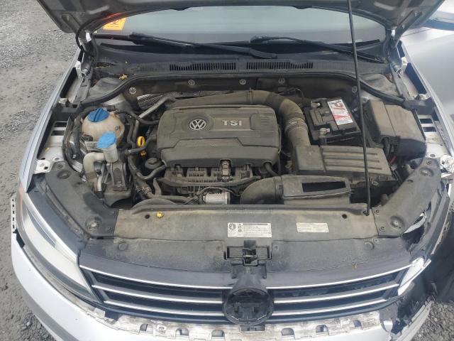 2015 VOLKSWAGEN JETTA SE - 3VWD07AJXFM243089