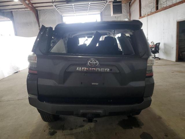 2018 TOYOTA 4RUNNER SR - JTEBU5JRXJ5484427