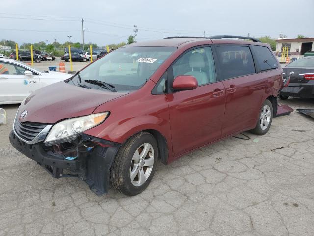 TOYOTA SIENNA LE