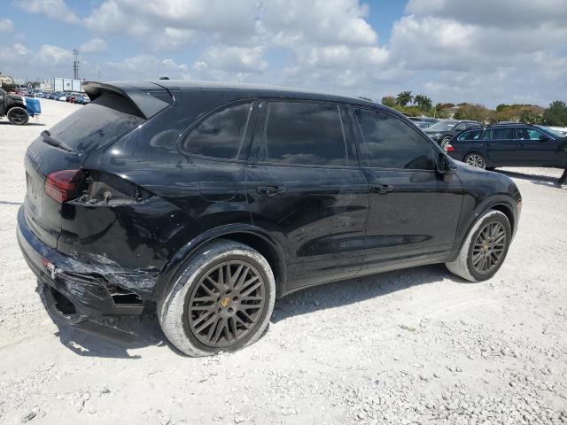 Vin: wp1aa2a26jka03230, lot: 53281315, porsche cayenne 20183