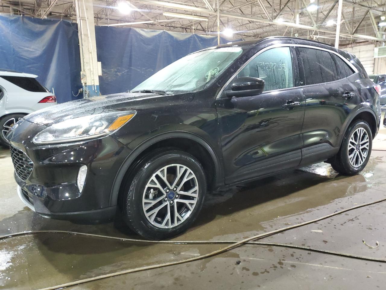 FORD ESCAPE SEL