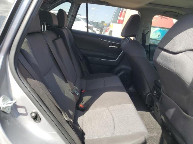 2019 TOYOTA RAV4 XLE - JTMRWRFVXKD010639