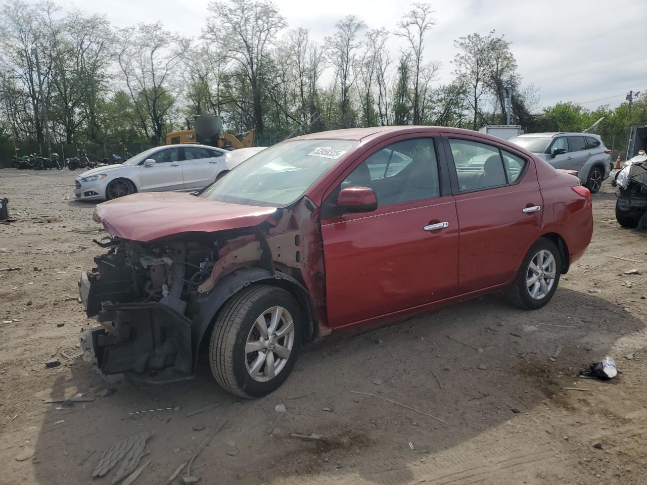 NISSAN VERSA S
