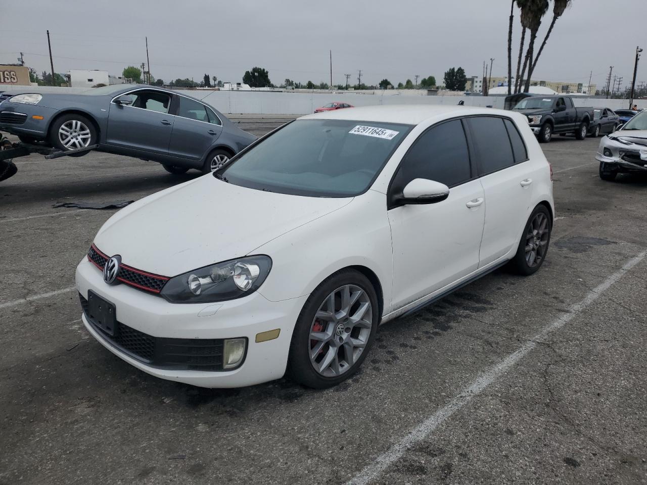 VOLKSWAGEN GOLF GTI