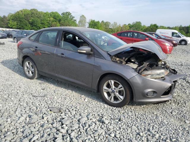 Vin: 1fadp3f2xdl254199, lot: 54230105, ford focus se 20134