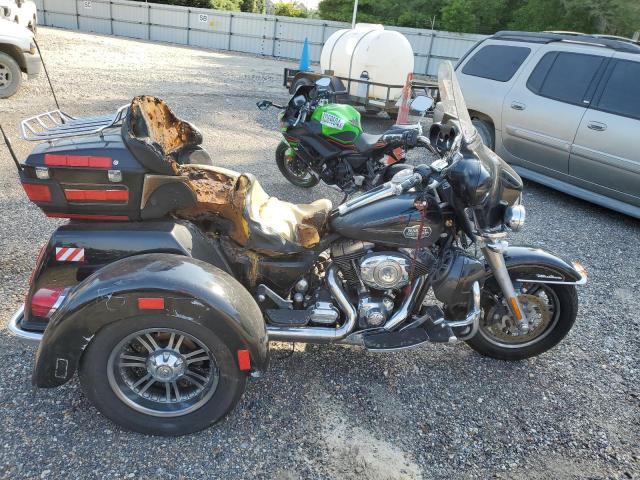 HARLEY-DAVIDSON FLHTCUTG 2009 black road/str gas 1HD1MAM169Y852321 photo #1