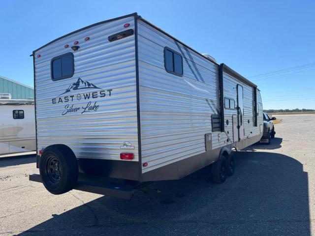 EASTTOWEST SILVE29KBH 2023 silver   5ZT2SKUB5P9011705 photo #3