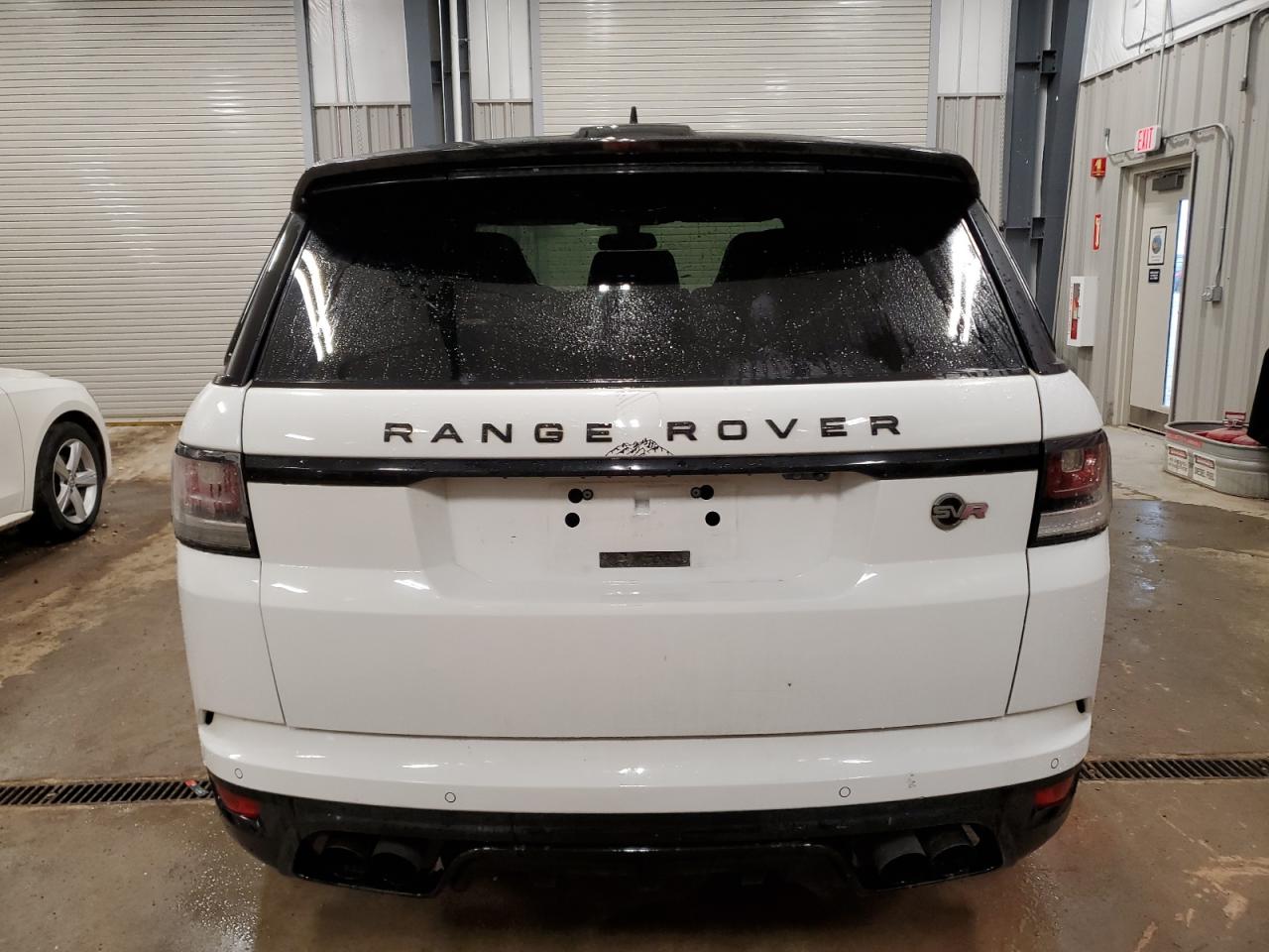 LAND ROVER RANGE ROVER SVR