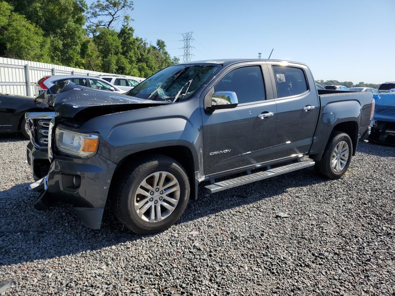 GMC CANYON SLT