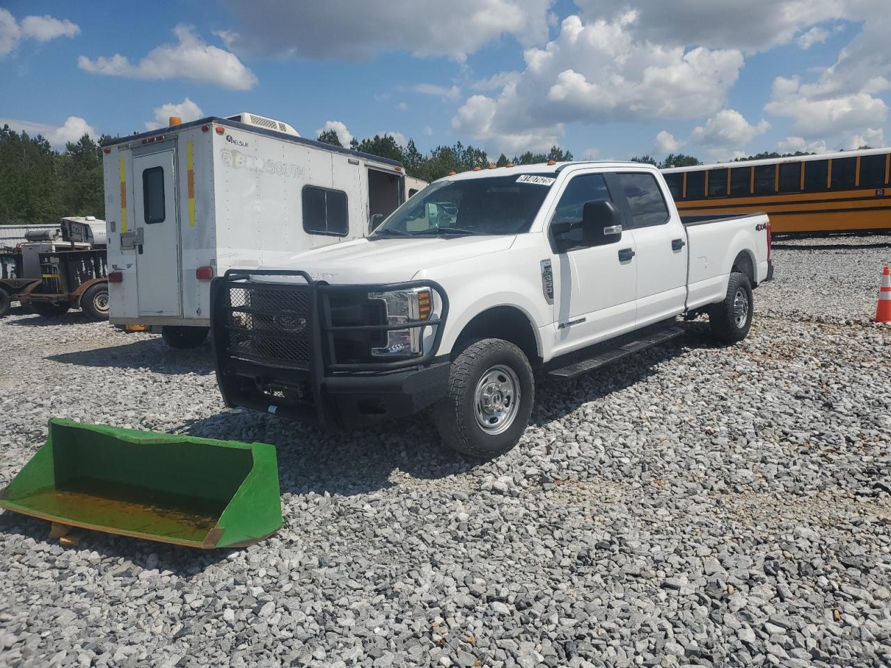 FORD F-350 SUPER DUTY