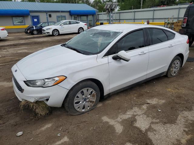 FORD FUSION S