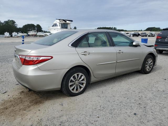 Vin: 4t4bf1fk8fr511058, lot: 53329455, toyota camry le 20153
