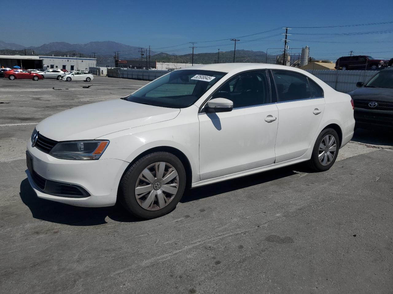 VOLKSWAGEN JETTA SE
