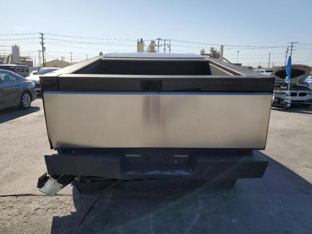 2024 TESLA CYBERTRUCK 7G2CEHED4RA051874