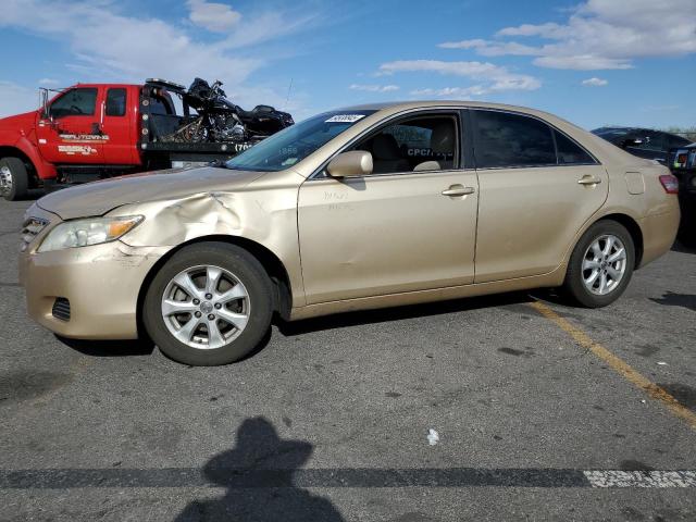 TOYOTA CAMRY BASE