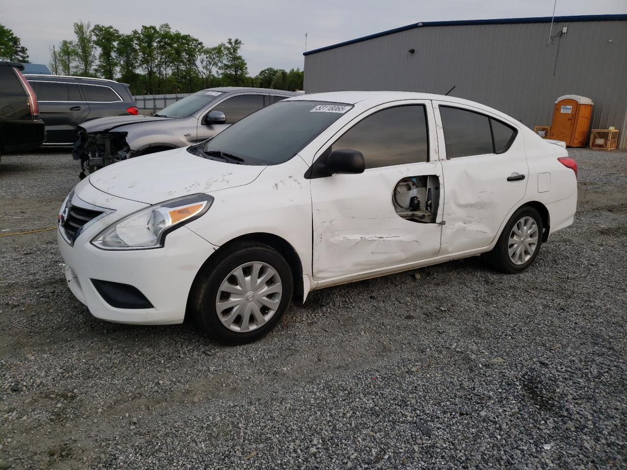 NISSAN VERSA S