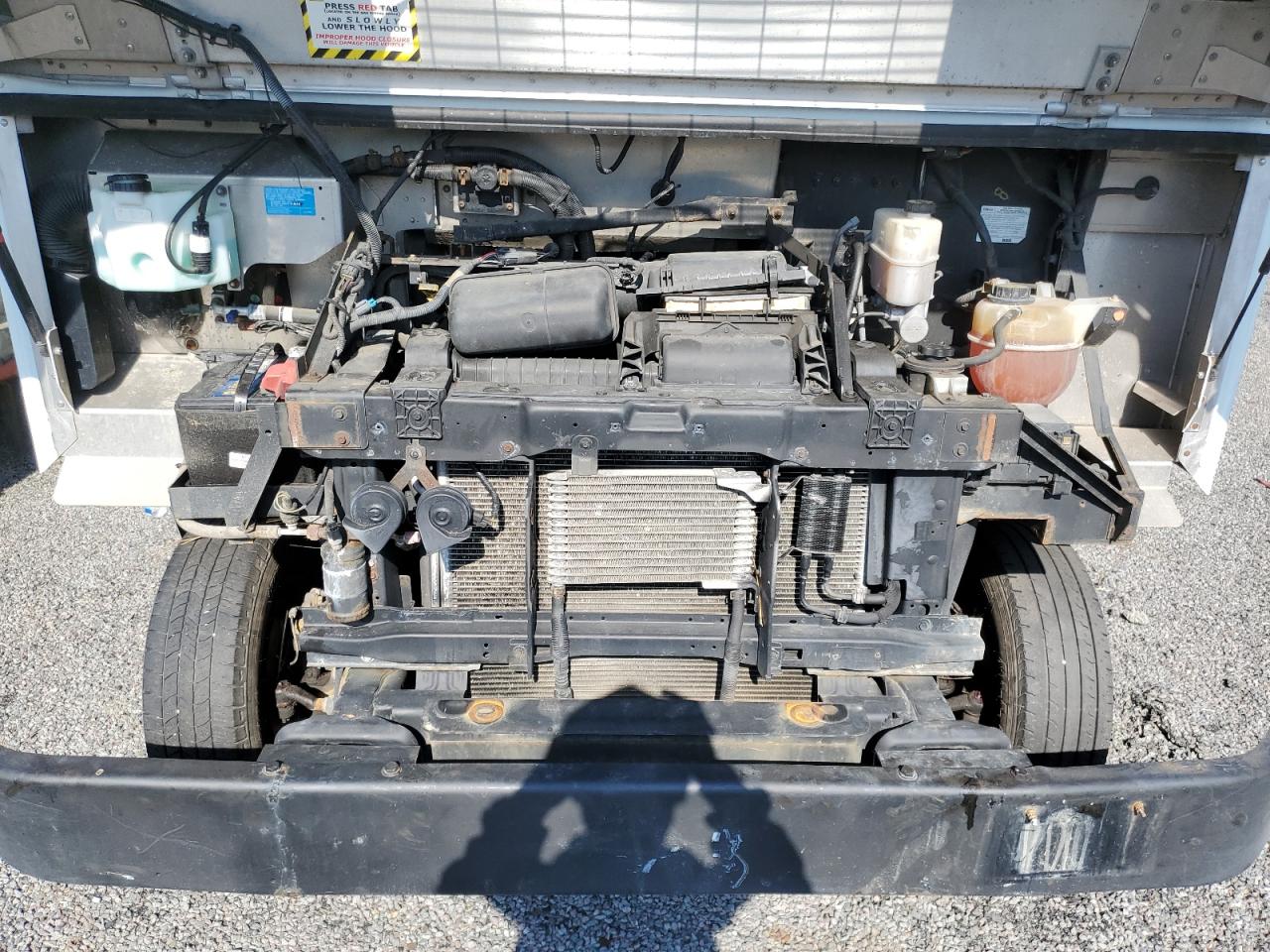 FORD ECONOLINE E450 SUPER DUTY COMMERCIAL STRIPPED CHASSIS