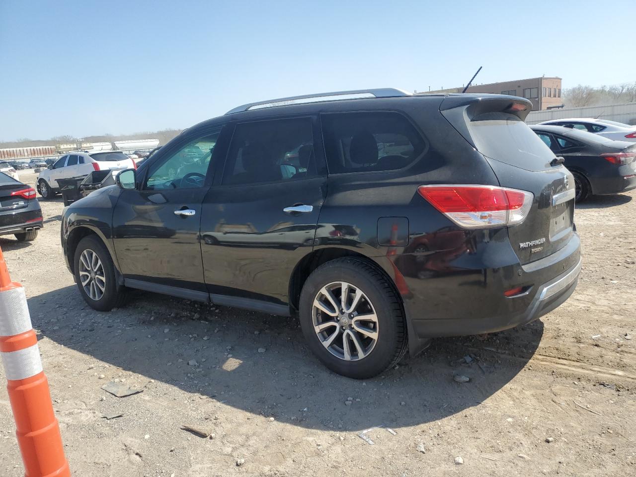 Nissan Pathfinder 2013