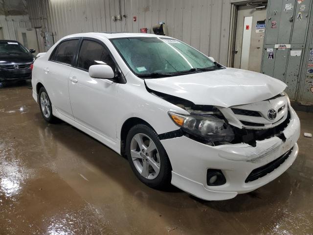 Vin: 2t1bu4ee9bc680983, lot: 52047475, toyota corolla base 20114