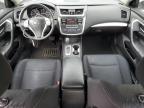 car-image