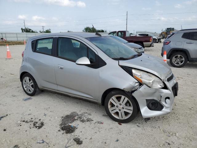 Vin: kl8cc6s99fc799585, lot: 55269535, chevrolet spark 1lt 20154