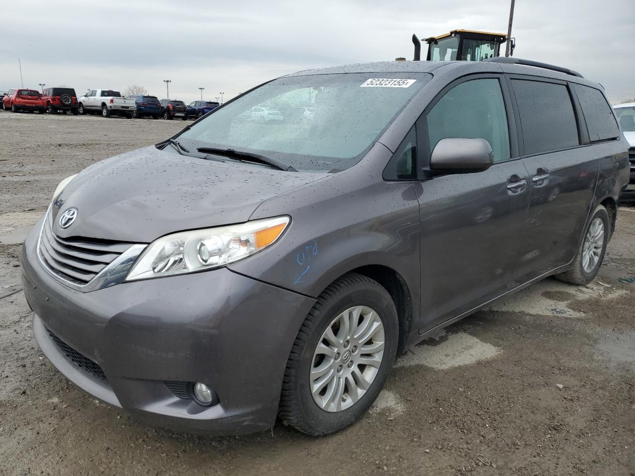 TOYOTA SIENNA XLE
