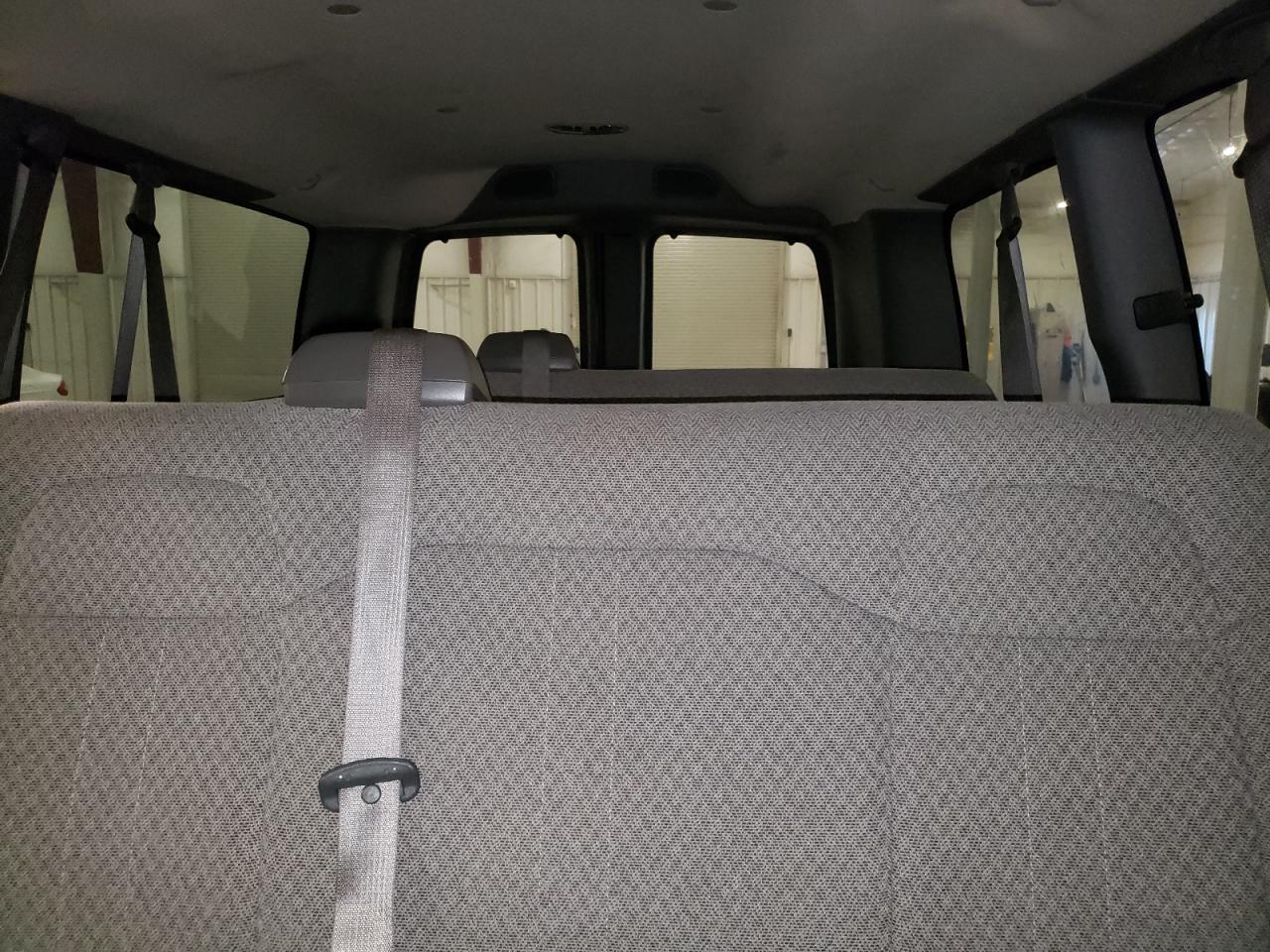 CHEVROLET EXPRESS LT