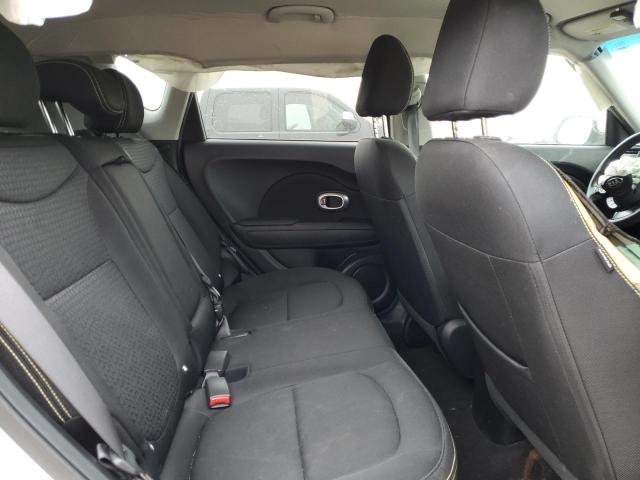 2016 KIA SOUL + - KNDJP3A58G7400241