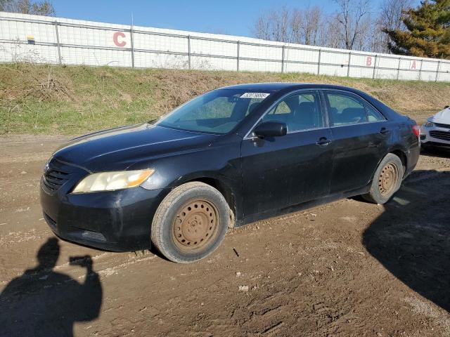 TOYOTA CAMRY BASE