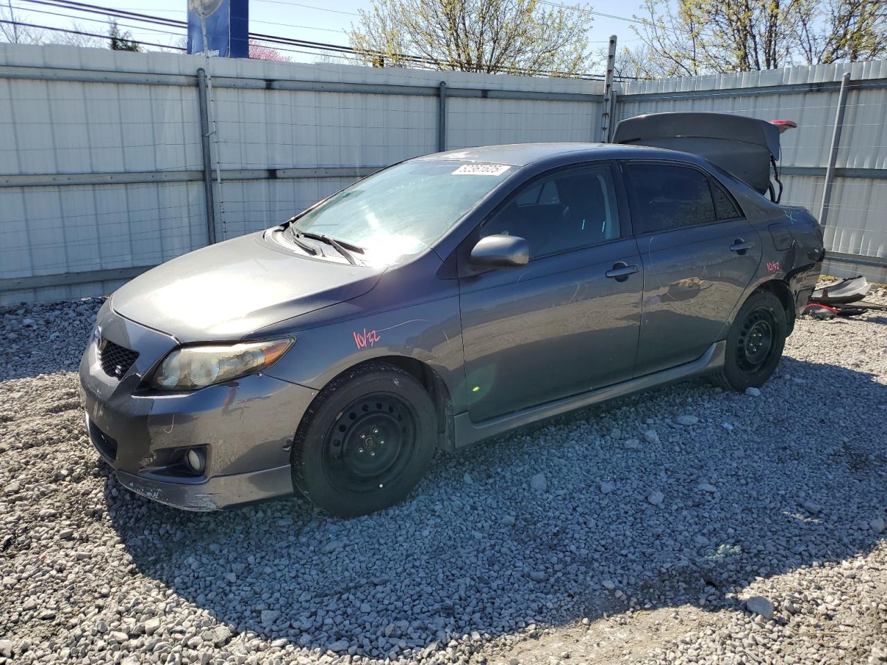 TOYOTA COROLLA BASE