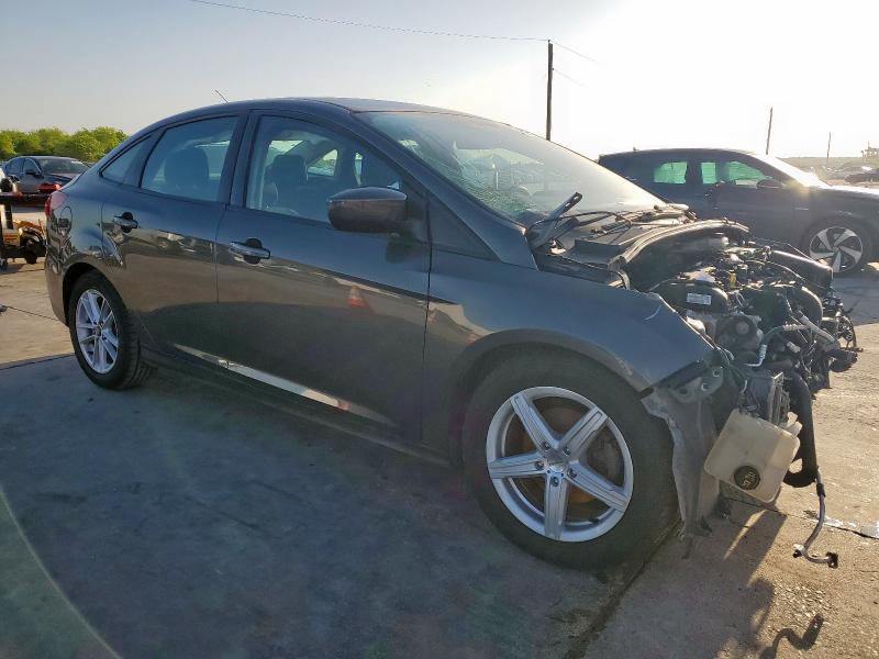 Vin: 1fadp3f2xjl256272, lot: 52651675, ford focus se 20184