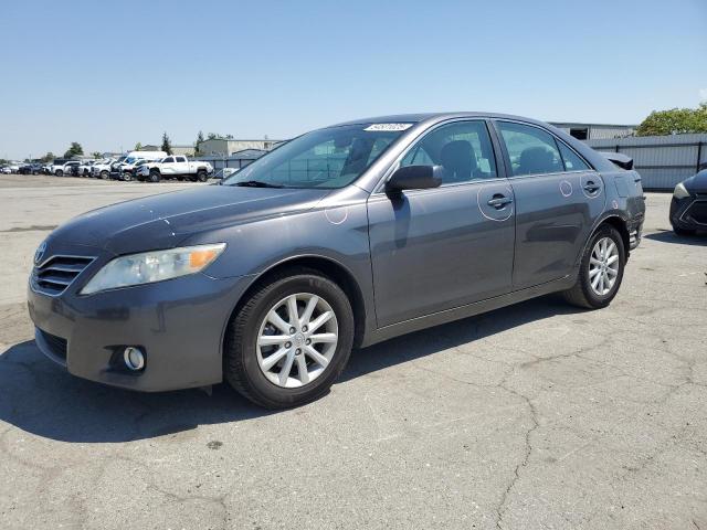 TOYOTA CAMRY BASE