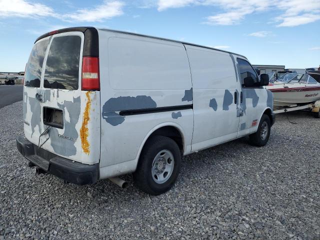 CHEVROLET EXPRESS G3 2006 white  gas 1GCHG35U461246550 photo #4