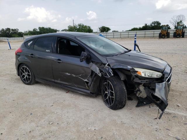 Vin: 1fadp3k26fl357063, lot: 54227925, ford focus se 20154