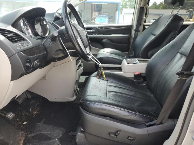 2016 CHRYSLER TOWN & COU - 2C4RC1BG6GR119458